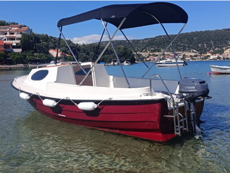 Motorboat hire in Supetarska Draga - Adria 500 Cabin