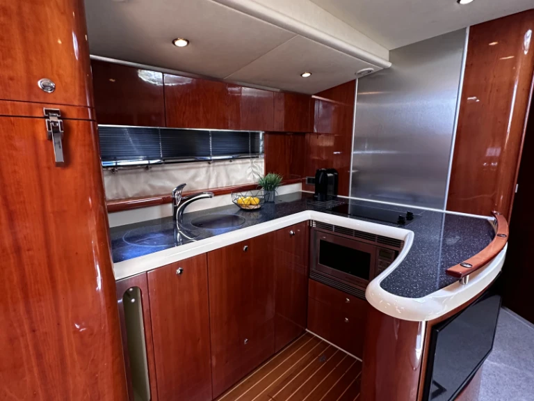 Hire a Fairline Targa 52 Palma de Mallorca
