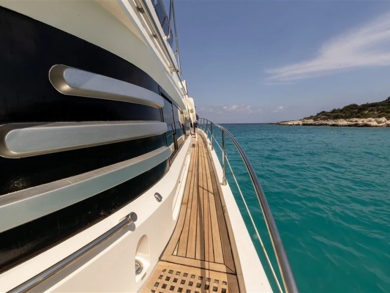 Hire Motorboat with or without skipper Custom Made Göcek