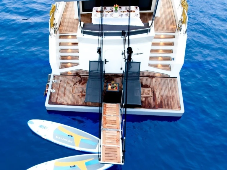 Charter a Custom Made Custom made in Göcek on Samboat