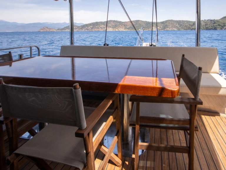 Yacht hire Göcek cheap Custom made