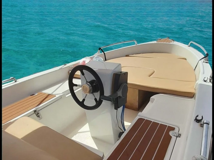 Yacht hire Sant Antoni de Portmany cheap D-400 F1RST