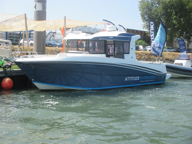 Motorboat to hire Vannes at the best price