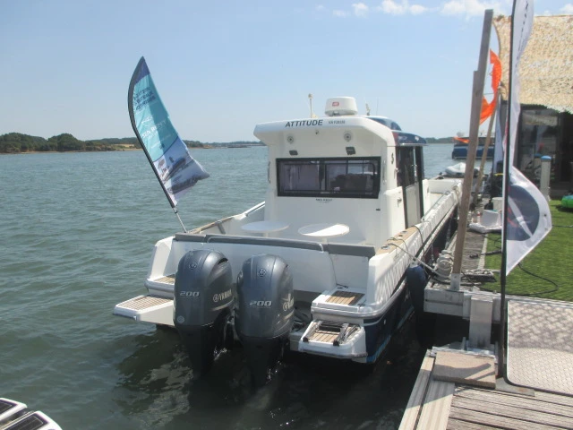 Hire a Bénéteau Barracuda 9 Vannes