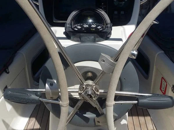 Sailboat hire in Ávdira - Bavaria Bavaria 38