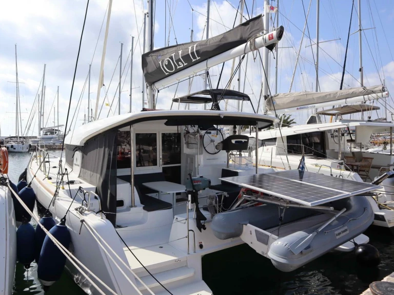 Hire Catamaran with or without skipper Lagoon Alimos