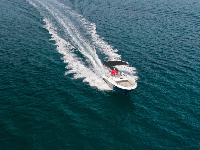 Jeanneau Cap Camarat 5.5 WA charter bareboat or skippered in  Pula