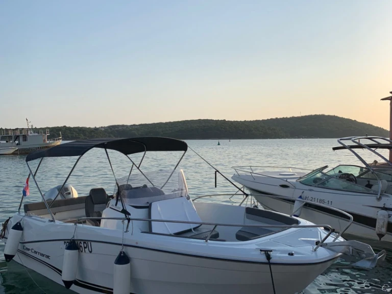 Jeanneau Cap Camarat 6.5 CC charter bareboat or skippered in  Pula