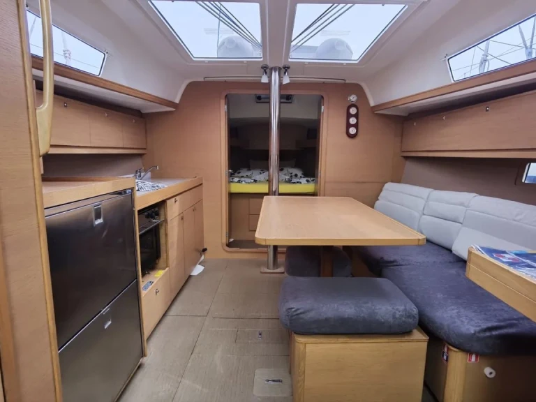 Hire Sailboat Dufour with a boat licence