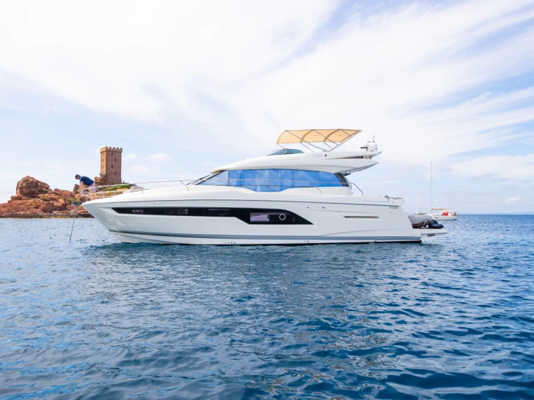 Hire a Prestige 630s Cannes