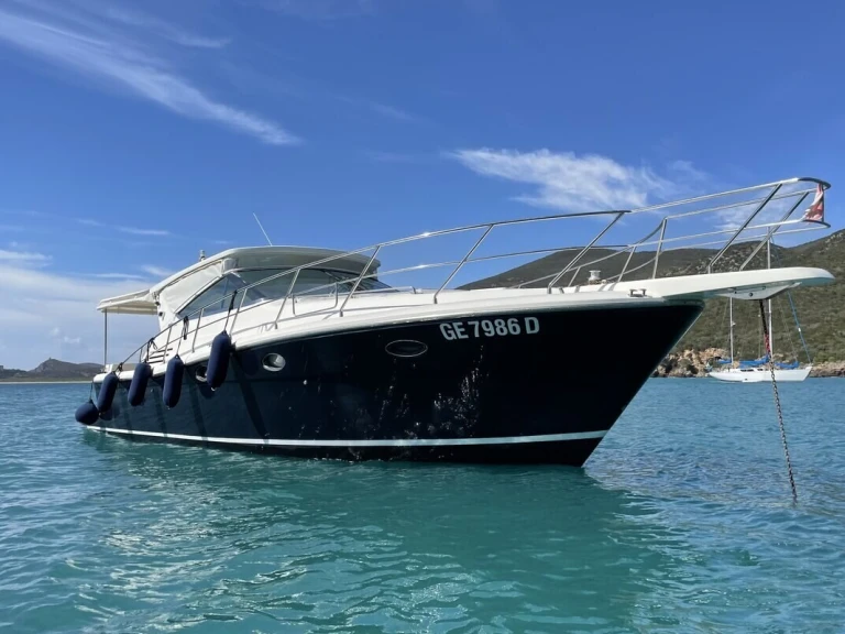 Motorboat to hire Porto Rotondo at the best price
