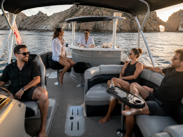 Motorboat to hire Cabo San Lucas at the best price