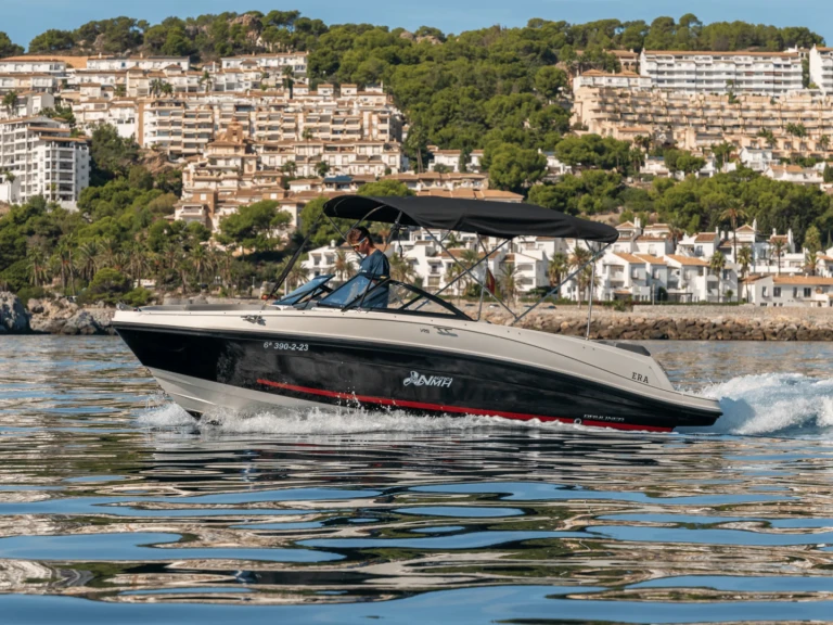 Yacht hire La Herradura cheap VR5