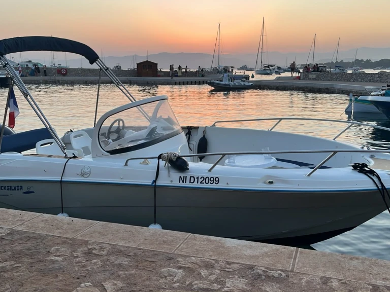 Yacht charter Cannes - Quicksilver Quicksilver 600 Commander on SamBoat