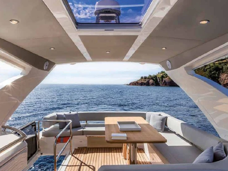 Charter a Absolute Yachts Absolute 52 Fly in Ibiza Town on Samboat