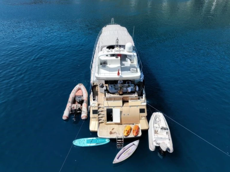 Charter a Custom Made Custom made in Göcek on Samboat