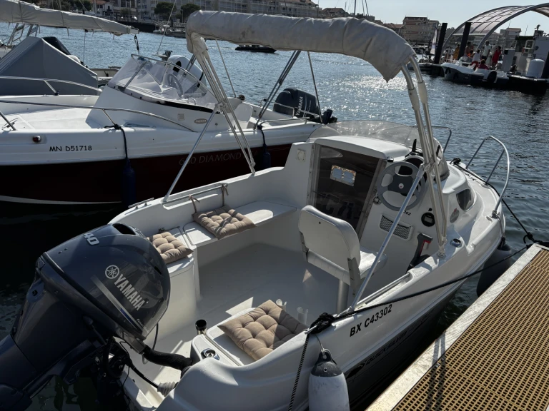 Motorboat to hire Arcachon at the best price