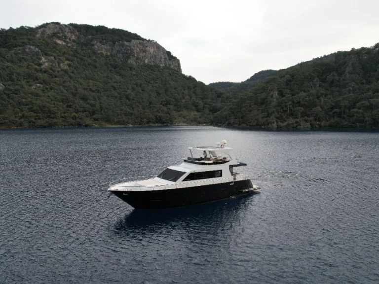 Motorboat hire in Göcek - Custom Made Custom made