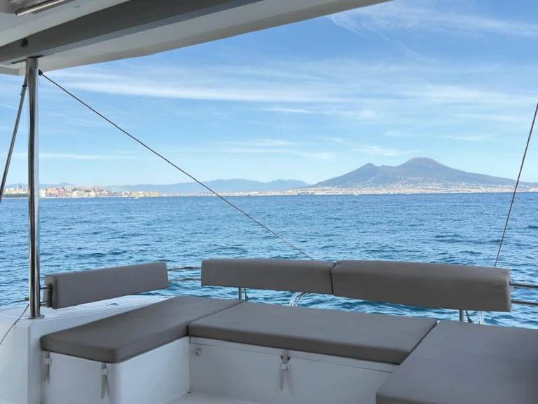 Hire Catamaran with or without skipper Bali Rada di Napoli