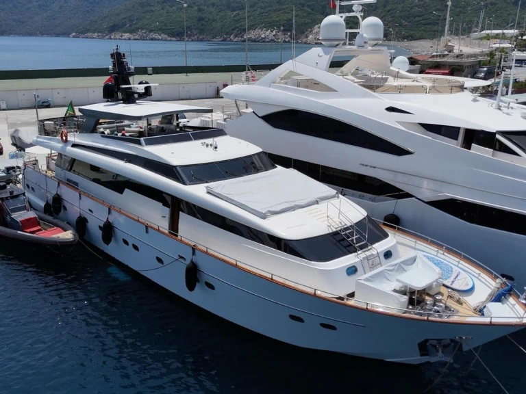 Hire a Custom Made Custom made Göcek