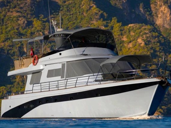 Hire Motorboat with or without skipper Custom Made Göcek