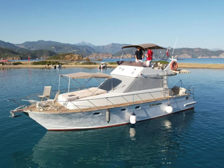 Motorboat hire in Göcek - Custom Made Custom made