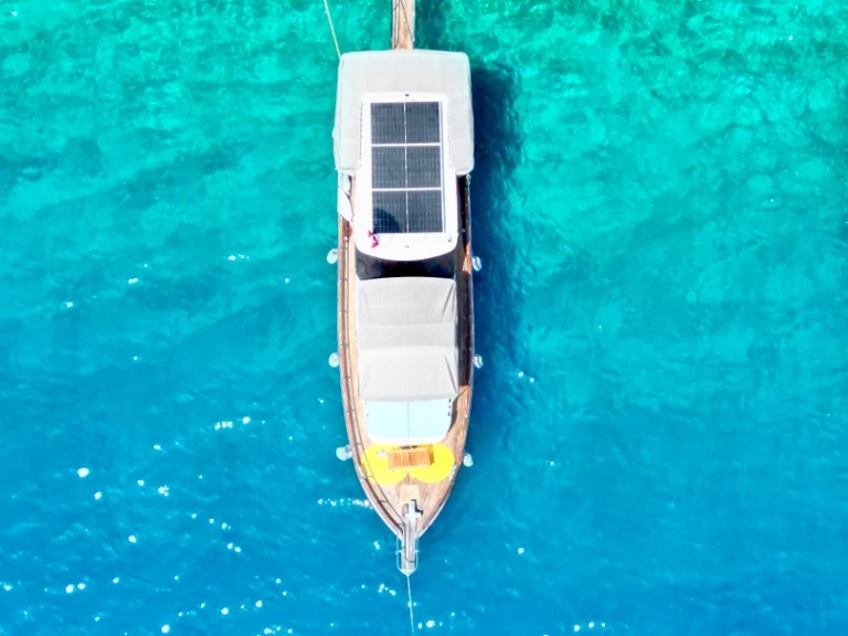 Motorboat hire in Göcek - Custom Made Custom made