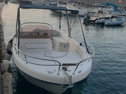 Yacht charter Amalfi - Saver Saver 690 Open on SamBoat