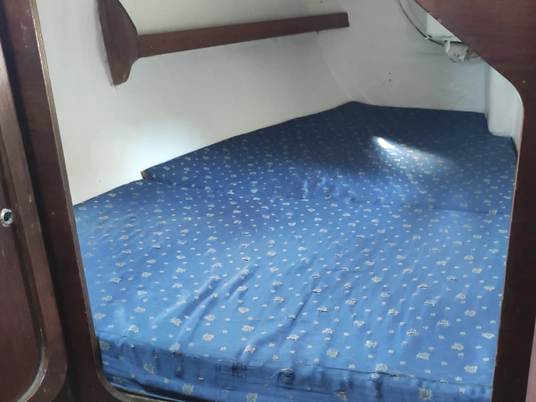 Sailboat to hire Milazzo at the best price