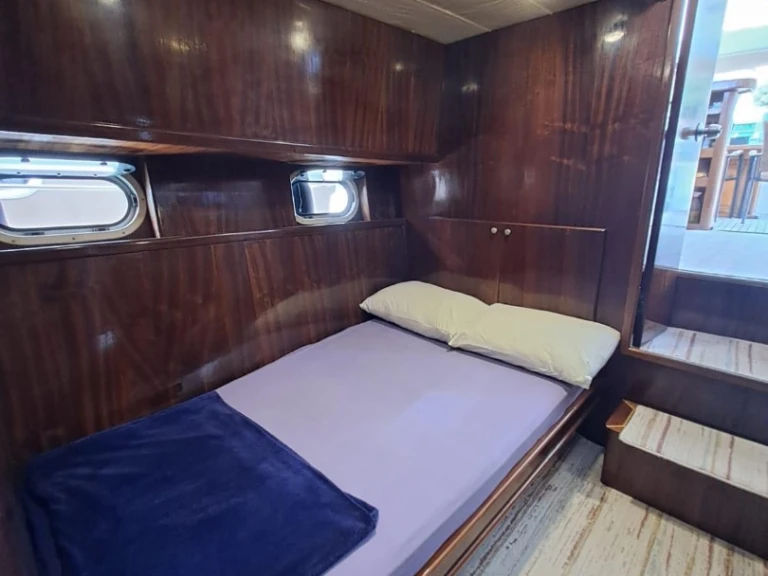 Charter a Custom Made Custom made in Göcek on Samboat