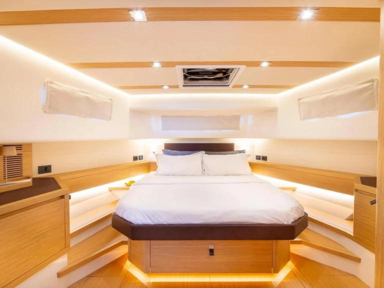 Charter a Custom Made Custom made in Göcek on Samboat