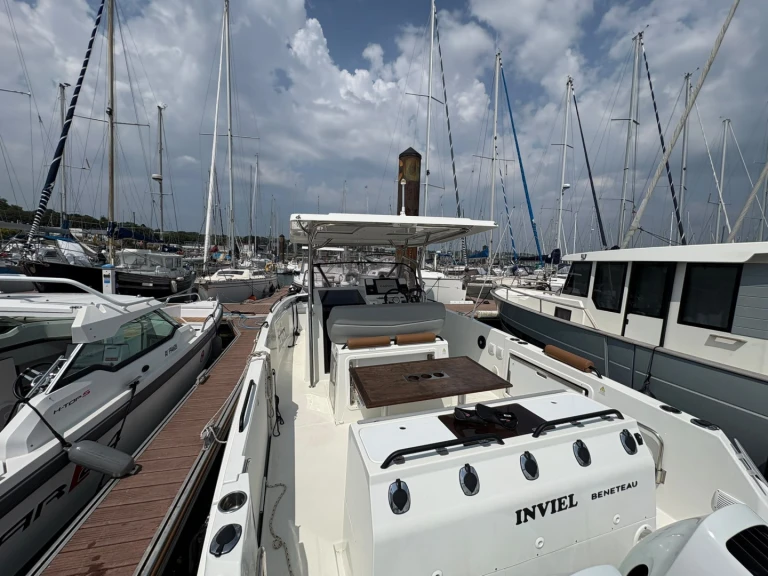 Yacht charter Brest - Bénéteau Flyer 9 SPACEdeck on SamBoat