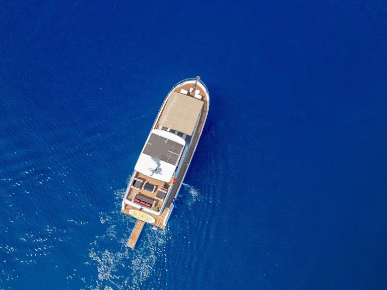 Charter a Custom Made Custom made in Göcek on Samboat