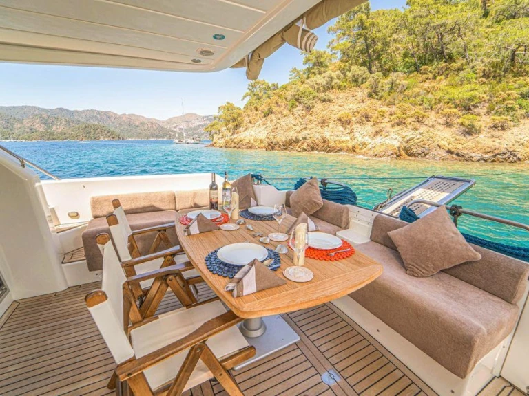 Yacht hire Göcek cheap Custom made