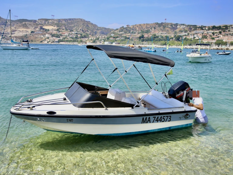 Rio Rio 450 charter bareboat or skippered in  Marseille