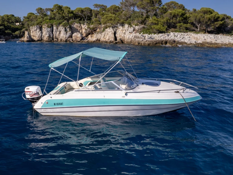 Hire a Four Winns Sundowner 195 France