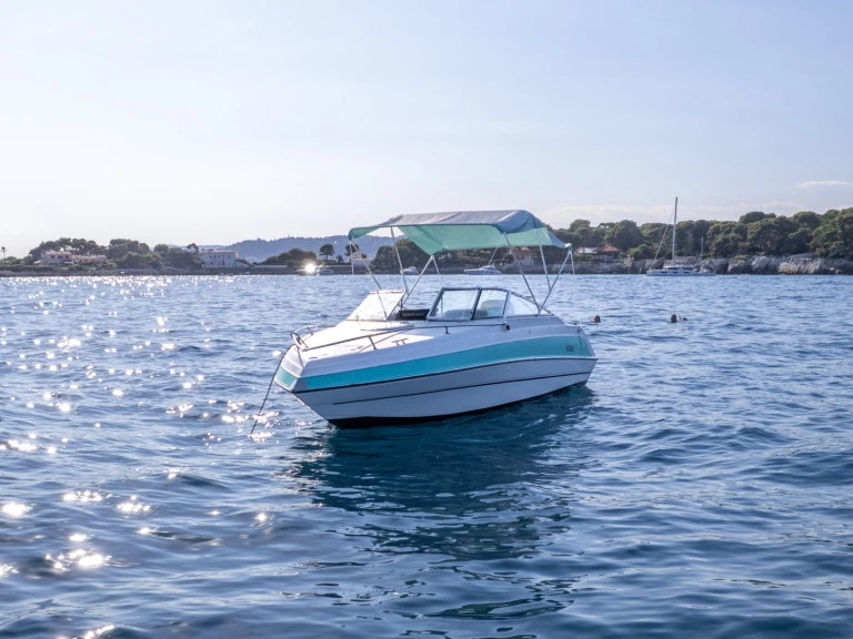 Yacht hire France cheap Sundowner 195