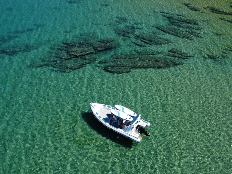 Motorboat to hire Fornells at the best price