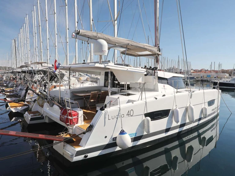 Charter a Fountaine Pajot Lucia 40 in Trogir on Samboat