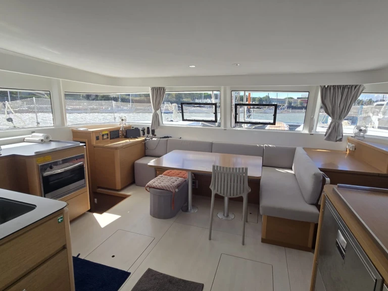 Catamaran hire in Canet-en-Roussillon -  Excess 14[G]