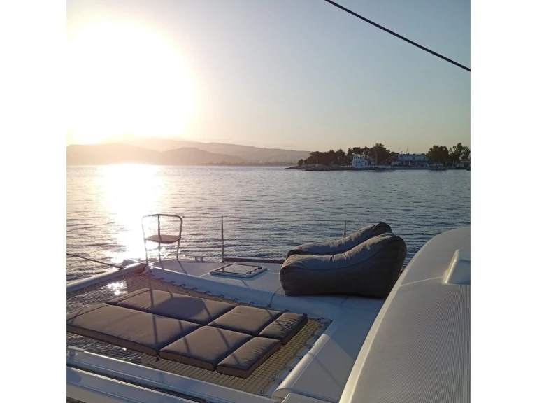 Hire a Lagoon Lagoon 400 S2 Alimos