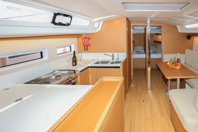 Yacht hire Kaštela cheap Sun Odyssey 440