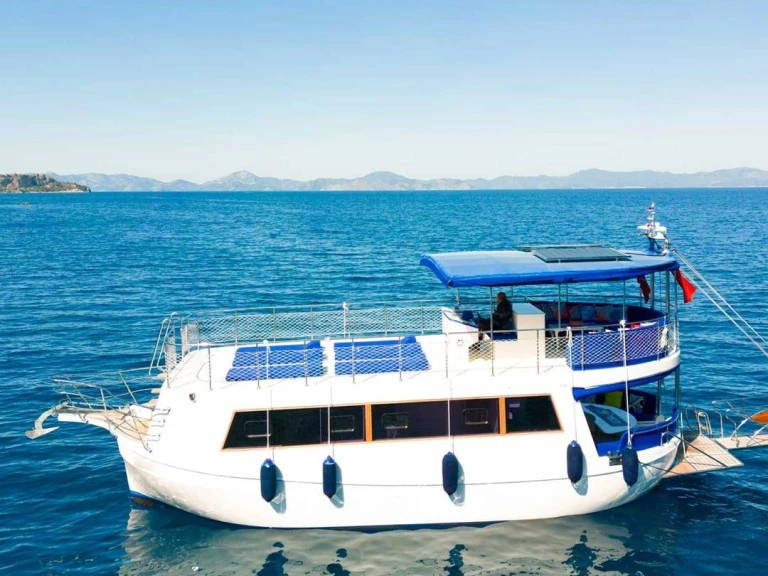 Motorboat hire in Göcek - Custom Made Custom made