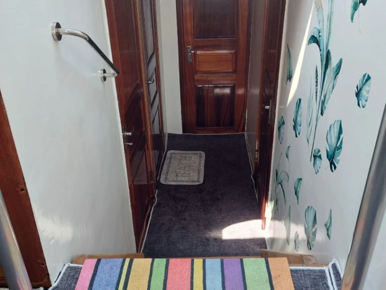Motorboat to hire Göcek at the best price