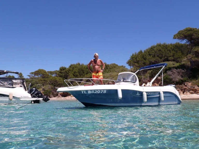 Hire Motorboat with or without skipper Quicksilver Les Salins d'Hyères