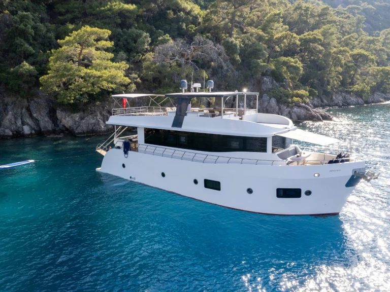 Charter a Custom Made Custom made in Göcek on Samboat