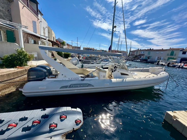 Hire RIB with or without skipper Capelli Port Cogolin