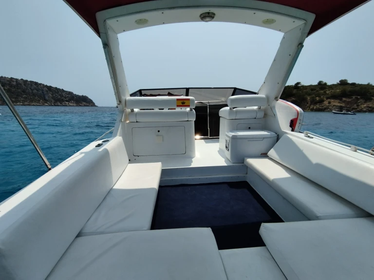 Yacht hire Port d'Andratx cheap Guy Couach 1000 Sport