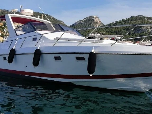 Guy Couach Guy Couach 1000 Sport charter bareboat or skippered in  Port d'Andratx