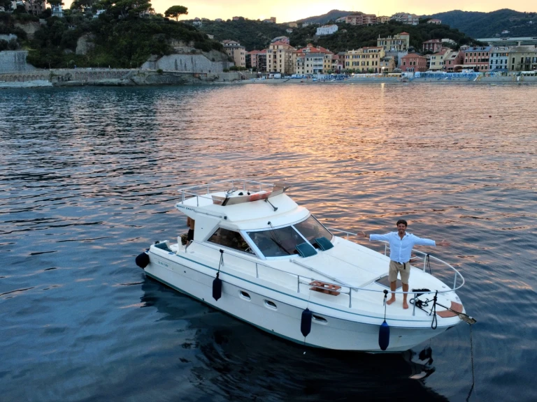Yacht hire Italy cheap Mochi 40